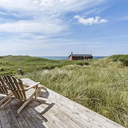 Aaltje Holiday home Hjorring