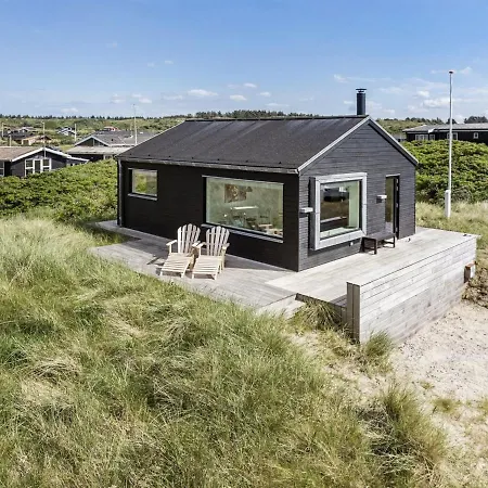 Holiday home Aaltje